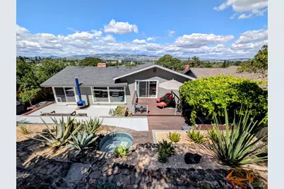 211 Hill Boulevard, Petaluma, CA 94952 - Photo 1