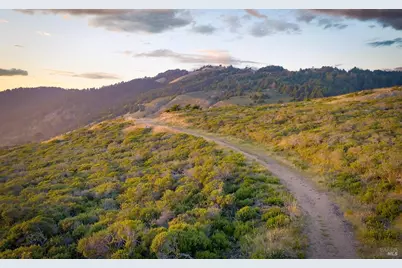215 Belvedere Avenue, Stinson Beach, CA 94970 - Photo 3