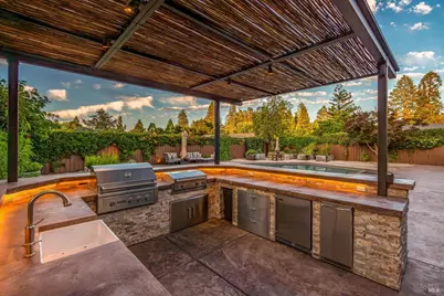 1655 Chardonnay Way, Saint Helena, CA 94574 - Photo 23