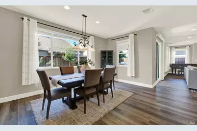 101 Scarlet Street, Vacaville, CA 95687 - Photo 17