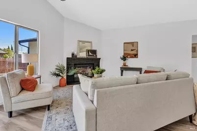 901 Javan Way, Suisun City, CA 94585 - Photo 3