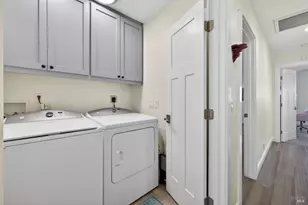 3723 Crestview Dr, Santa Rosa, CA 95403 - Photo 27