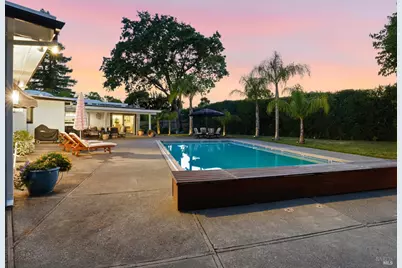 14 Villa Place, Novato, CA 94945 - Photo 5