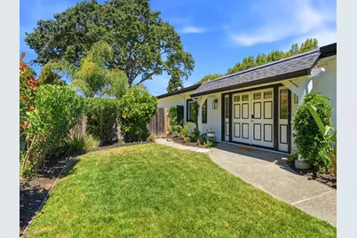 14 Villa Place, Novato, CA 94945 - Photo 9
