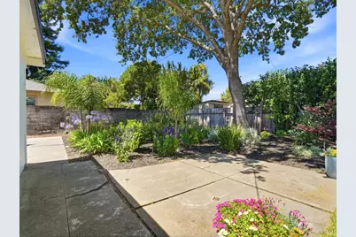 14 Villa Place, Novato, CA 94945 - Photo 81