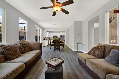 518 Canterbury Circle, Vacaville, CA 95687 - Photo 17
