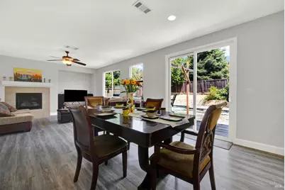 518 Canterbury Circle, Vacaville, CA 95687 - Photo 25