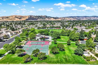 518 Canterbury Circle, Vacaville, CA 95687 - Photo 77