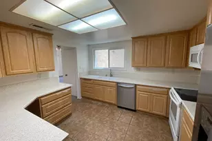 1238 Hartford Cir, Fairfield, CA 94534 - Photo 11