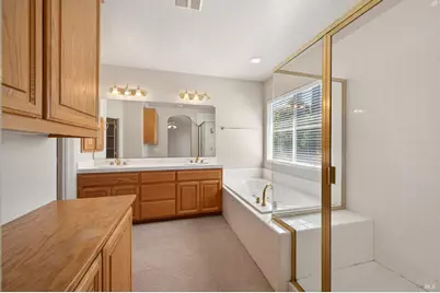 8605 Fountain Blue Court, Vallejo, CA 94591 - Photo 19