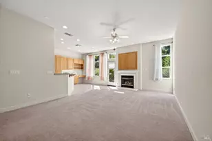 8605 Fountain Blue Ct, Vallejo, CA 94591 - Photo 5