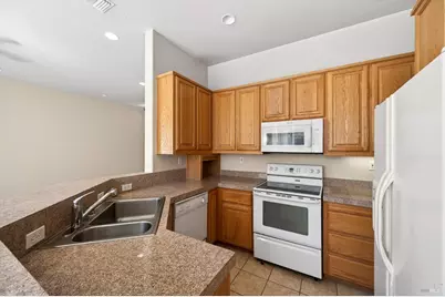 8605 Fountain Blue Court, Vallejo, CA 94591 - Photo 7