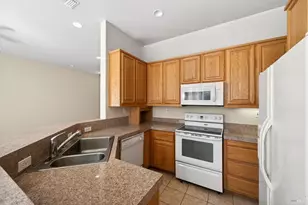 8605 Fountain Blue Ct, Vallejo, CA 94591 - Photo 7