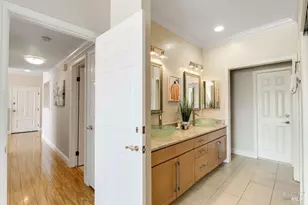 232 E 2nd St, Benicia, CA 94510 - Photo 13