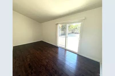 1558 W 3rd Street, Santa Rosa, CA 95401 - Photo 15