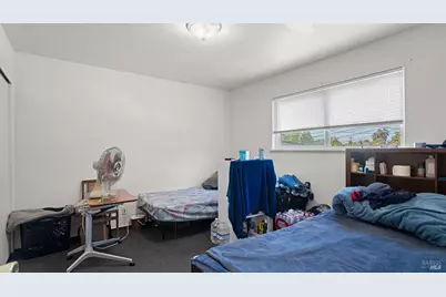 980 Sunset Avenue, Santa Rosa, CA 95407 - Photo 31