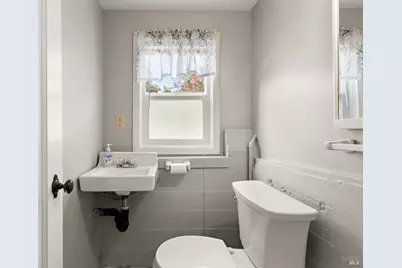 1200 E 3rd Street, Benicia, CA 94510 - Photo 19