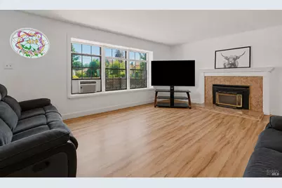 916 Saint Francis Drive, Petaluma, CA 94954 - Photo 11