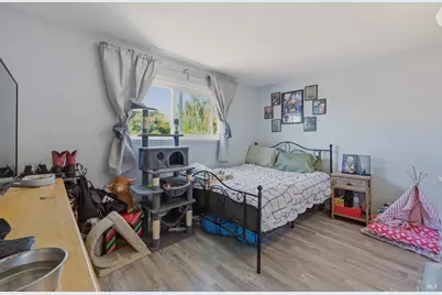 916 Saint Francis Drive, Petaluma, CA 94954 - Photo 31
