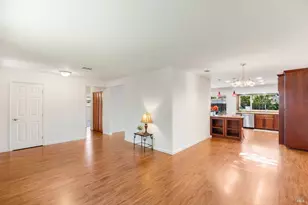 1360 Hemingway Ct, Dixon, CA 95620 - Photo 9