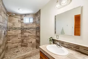 1360 Hemingway Ct, Dixon, CA 95620 - Photo 39