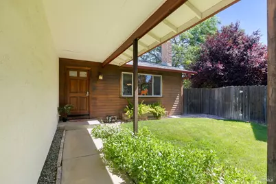 1360 Hemingway Court, Dixon, CA 95620 - Photo 3