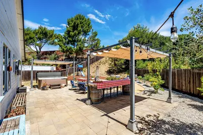 412 Arrowhead Court, Vallejo, CA 94589 - Photo 39