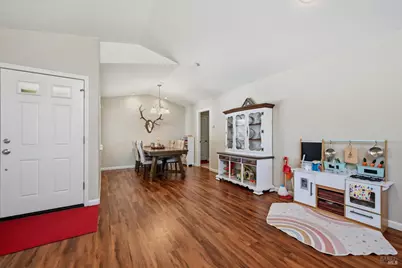 1090 Penelope Court, Lakeport, CA 95453 - Photo 7