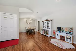 1090 Penelope Ct, Lakeport, CA 95453 - Photo 7