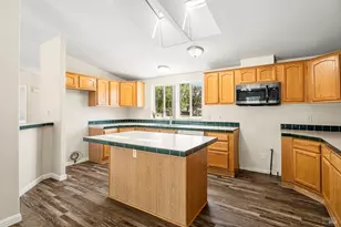 9017 Colony Dr, Redwood Valley, CA 95470 - Photo 7