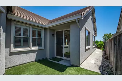 3001 Red Maple Court, Vacaville, CA 95687 - Photo 57