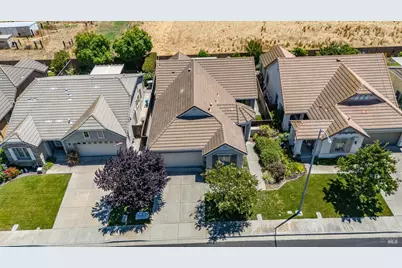 3001 Red Maple Court, Vacaville, CA 95687 - Photo 71
