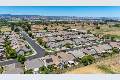 3001 Red Maple Court, Vacaville, CA 95687 - Photo 77