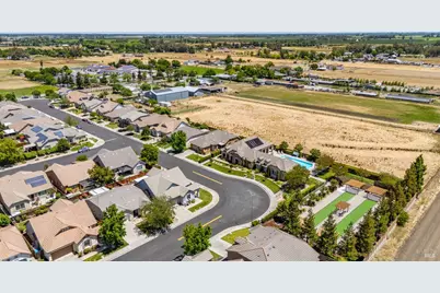 3001 Red Maple Court, Vacaville, CA 95687 - Photo 83