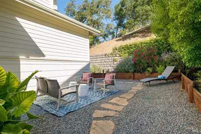 11 Zandra Place, Novato, CA 94945 - Photo 39