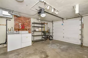 25 Maple Ave, Fairfax, CA 94930 - Photo 13