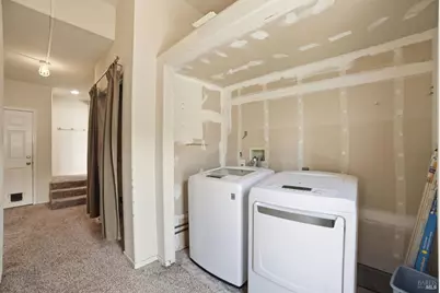 2427 Bramble Way, Santa Rosa, CA 95403 - Photo 39
