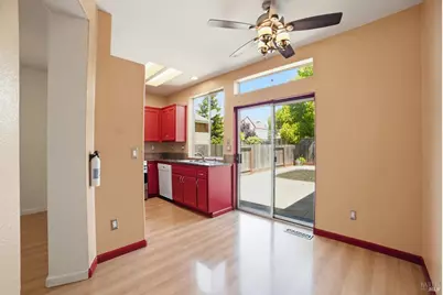 2427 Bramble Way, Santa Rosa, CA 95403 - Photo 9