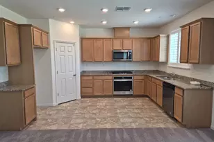 1440 Goldfield Ln, Dixon, CA 95620 - Photo 3