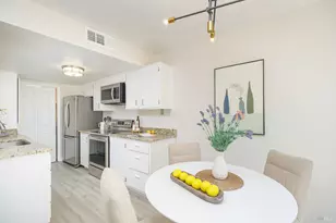 56 Dockside Cir, San Rafael, CA 94903 - Photo 9