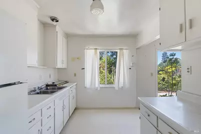 212 Tedford Avenue, Ukiah, CA 95482 - Photo 3
