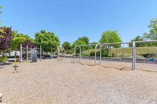504 Ruby St, Petaluma, CA 94952 - Photo 31