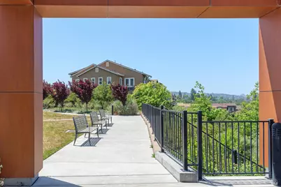 504 Ruby Street, Petaluma, CA 94952 - Photo 33