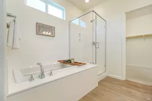 504 Ruby St, Petaluma, CA 94952 - Photo 17