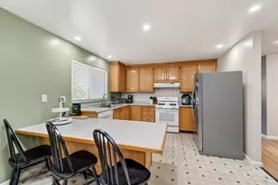 4526 Hillview Ct, Rohnert Park, CA 94928 - Photo 7