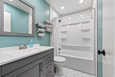 4526 Hillview Court, Rohnert Park, CA 94928 - Photo 19