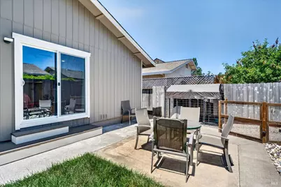 4526 Hillview Court, Rohnert Park, CA 94928 - Photo 25