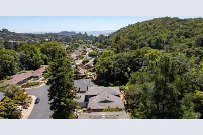 107 Rollingwood Drive, San Rafael, CA 94901 - Photo 39