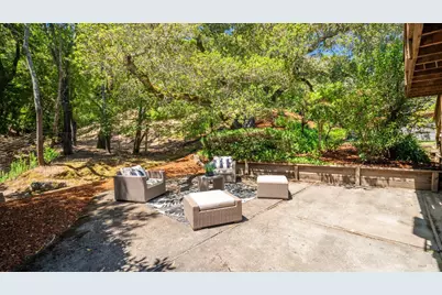 107 Rollingwood Drive, San Rafael, CA 94901 - Photo 17