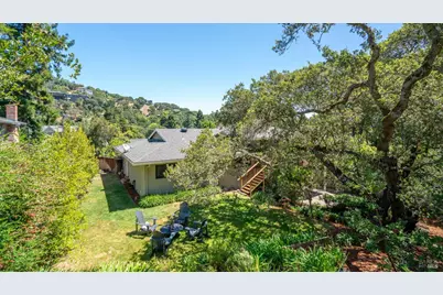 107 Rollingwood Drive, San Rafael, CA 94901 - Photo 37